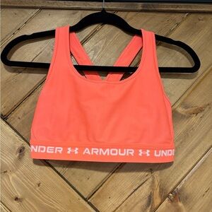 Under Armour Pink Sports Bra Moisture-Wicking Racerback. Medium